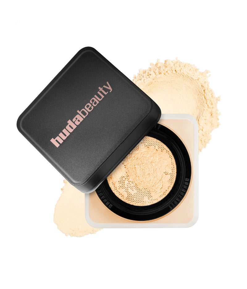 Huda Beauty – Easy Bake Loose Baking & Setting Powder
